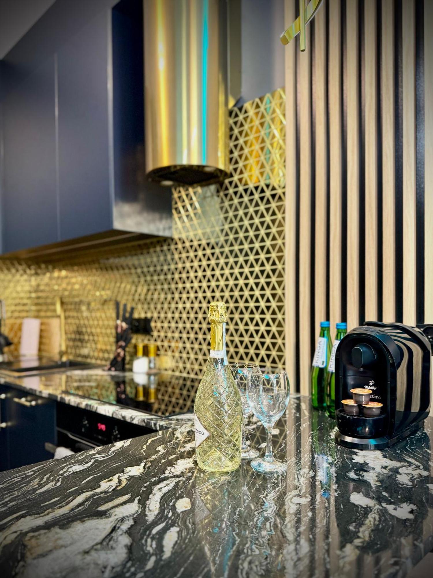 Golden Park Aparthotel Στσέτσιν Εξωτερικό φωτογραφία